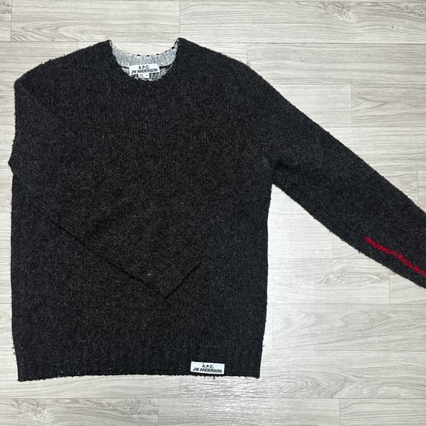 아페쎄 A.P.C. x JW앤더슨 앙쥬 점퍼 브라운 니트 xl