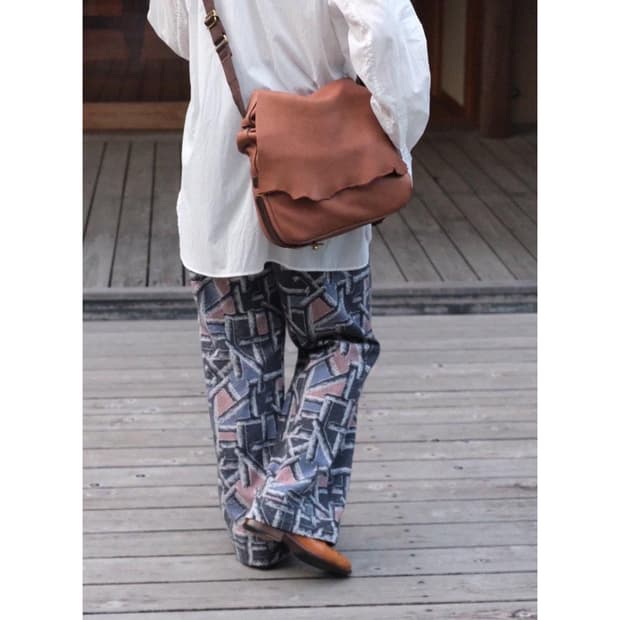 24aw D.MARTY DEER LEATHER SHOULDER BAG