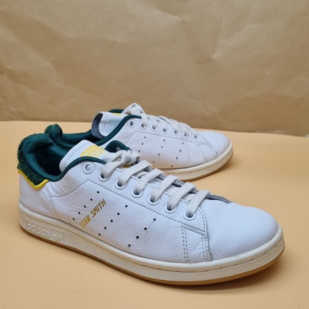 아디다스 스탠스미스 스니커즈240