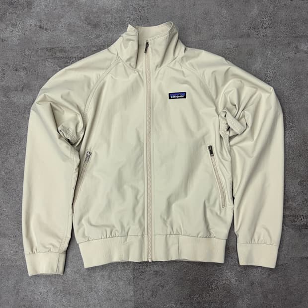파타고니아 아이보리 쉘 자켓
