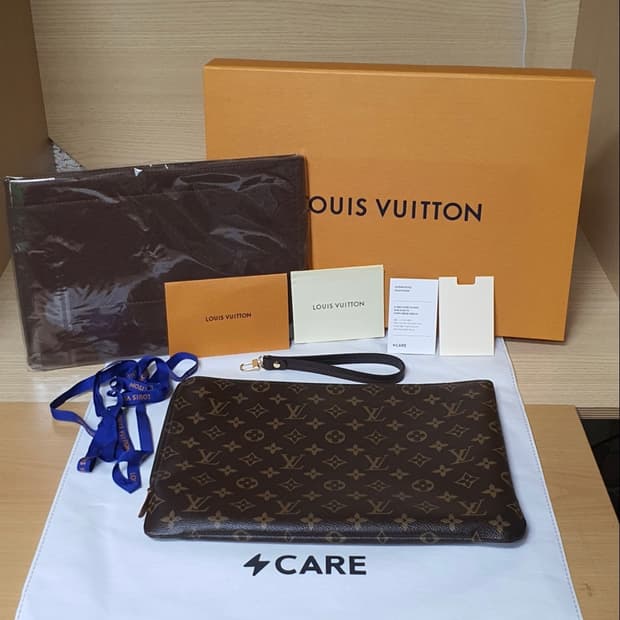 루이비통 에튀보야주MM 클러치/클러치백 정품S급(감정서O)