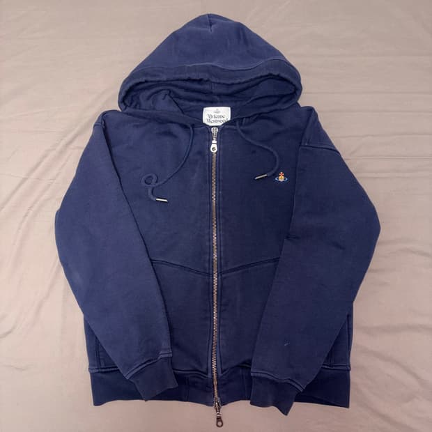 비비안웨스트우드 (후드집업)