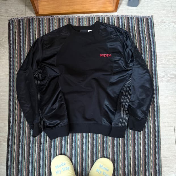 아디다스 알렉산더왕 맨투맨