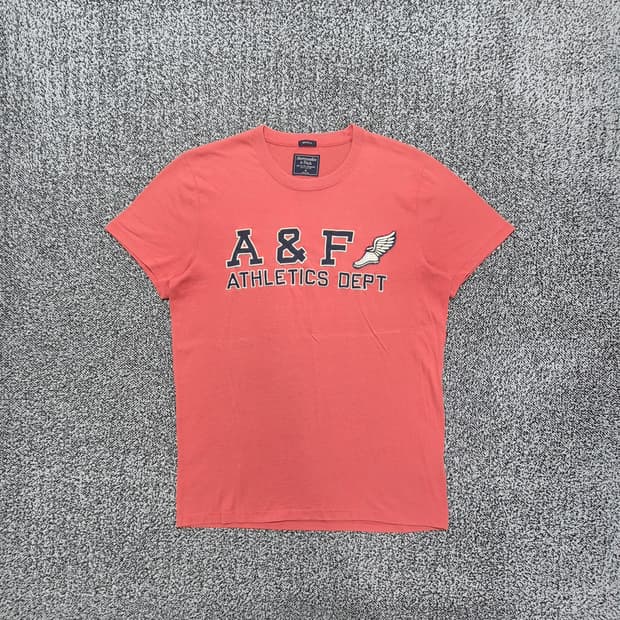빈티지9. 아베크롬비 A&F 애슬레틱스 자수 패치 반팔 티셔츠