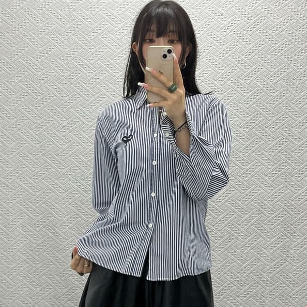 꼼데가르송 캐주얼 키치 하트와펜 스트라이프 셔츠 95 C13683