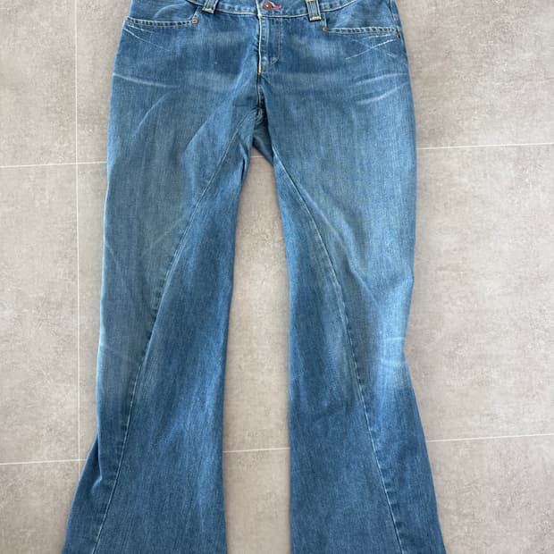 00s 리바이스 106 (Low Flare / Bootcut)