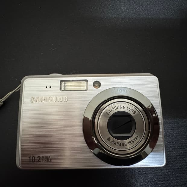 삼성 VLUU ES55 실버 디카