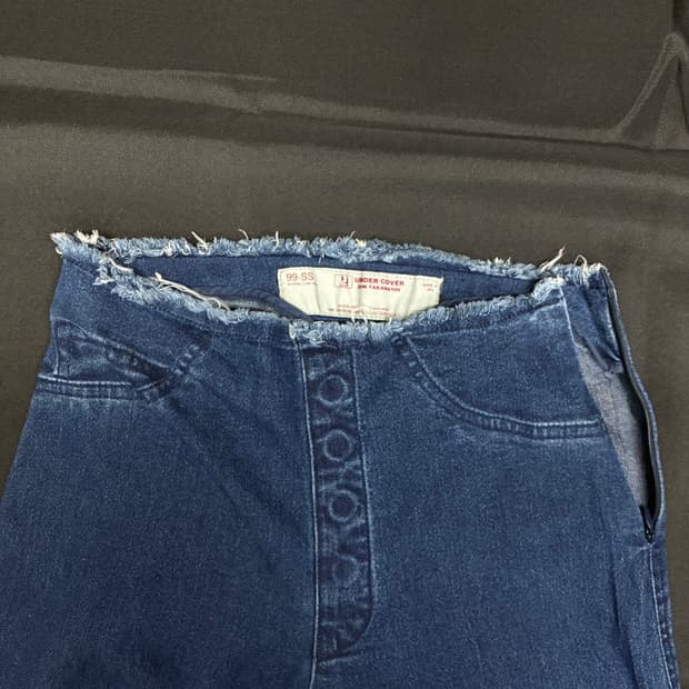 언더커버 워킹 클래스 히어로 컷오프 스키니 제님