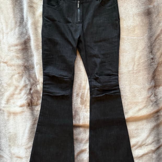 FromTheisland Vintage tight flare jeans