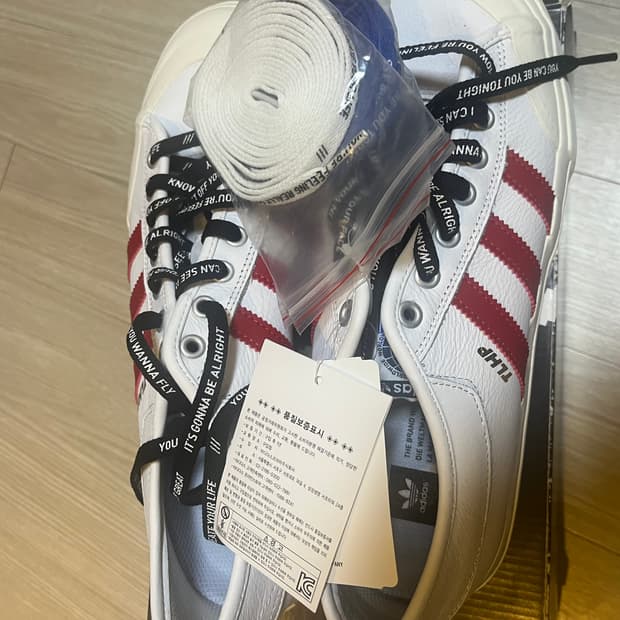 아디다스 매치코트 트랩로드 280