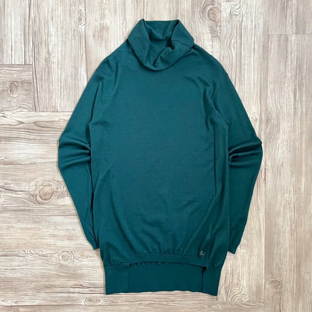 AJ armani jeans 올리브그린 루즈 터틀넥