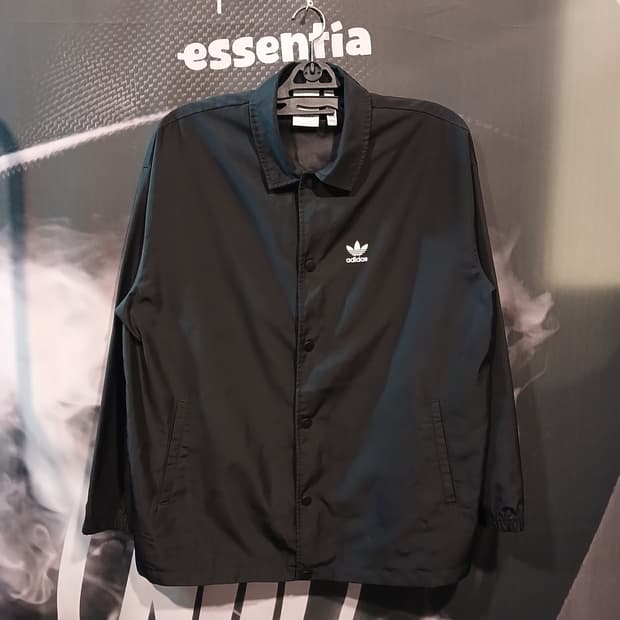 아디다스 블랙 코치 자켓