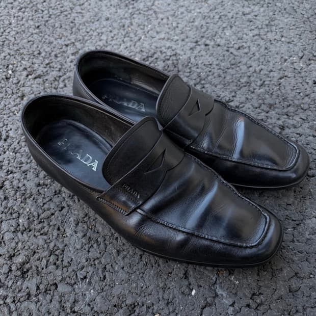 00s 프라다 로퍼  UK 6.5 판매합니다