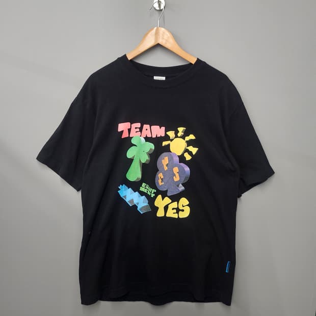 yeseyesee 예스아이씨 Team Tee 블랙