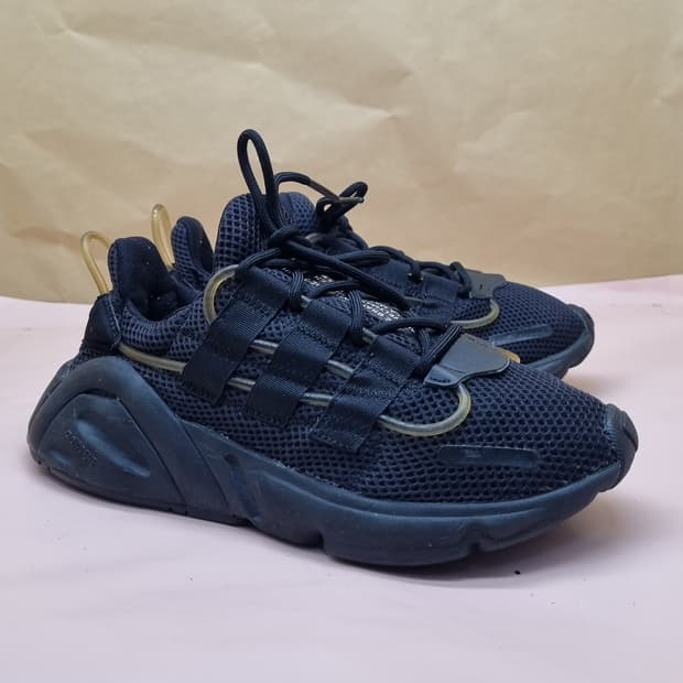 아디다스 렉시콘 운동화225