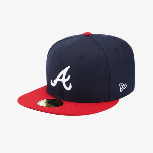 뉴에라 애틀랜타 피티드캡 네이비 738