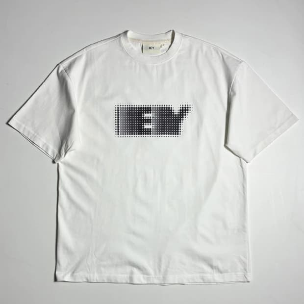 이에이 IEY 24ss 도트 로고 반팔 티셔츠 R3061