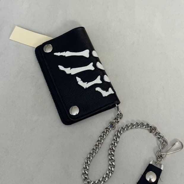 BORNS WALLET 본 지갑