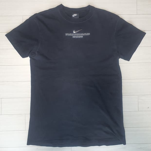 나이키 NSW 빅스우시 반팔티 블랙 L