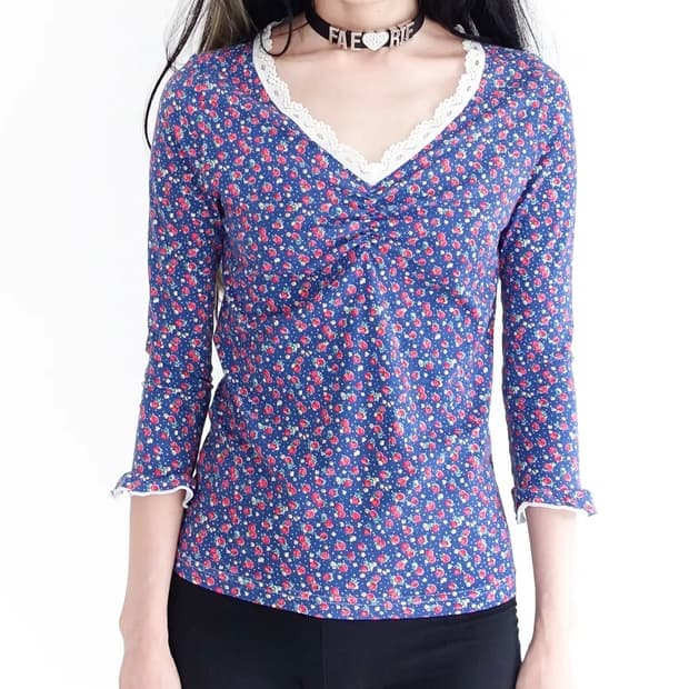 샵페어리 리틀 스트로베리 레이스 탑 네이비