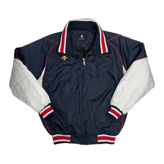 데상트 동계 야구점퍼 안감 누빔