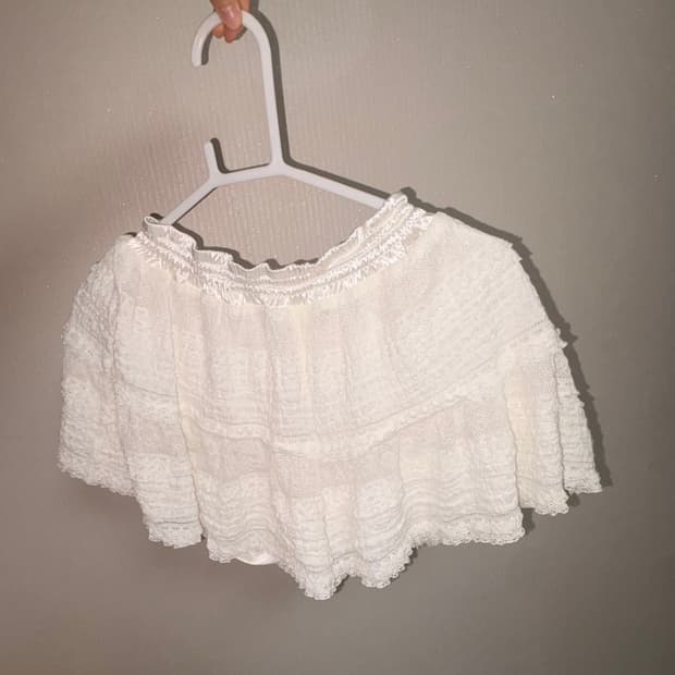 리즈리사깔 달천 빈티지 크림 큐롯 / 트랄라라 엑시즈팜 히메갸루 라떼갸루