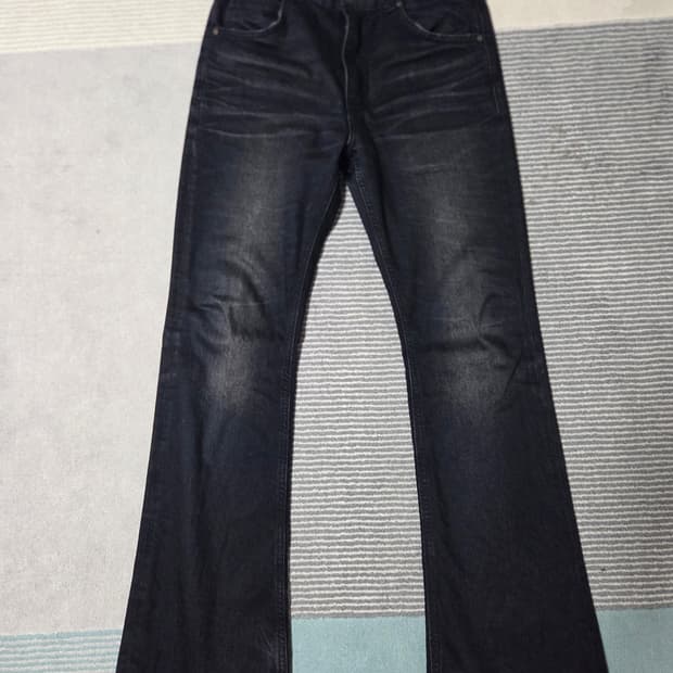 엘무드 슬래시 플레어 데님 워시드 블랙 44