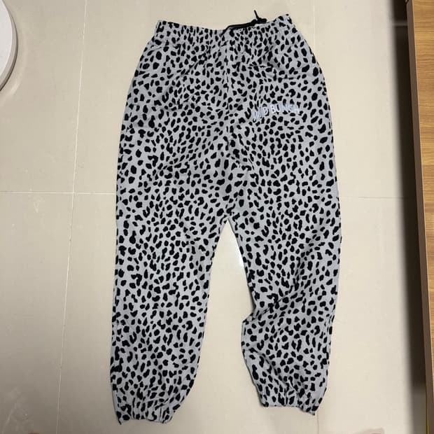 와코마리아 와일드번치 트랙팬츠