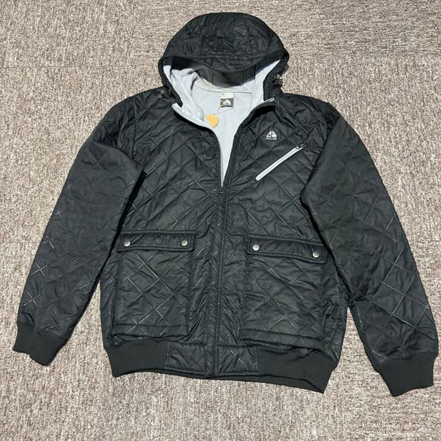 L) 나이키 ACG 경량패딩 점퍼 후리스안감