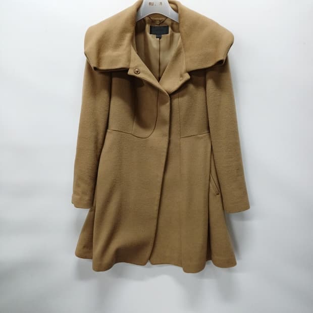 질스튜어트 여성 카라포인트 울캐시미어 코트