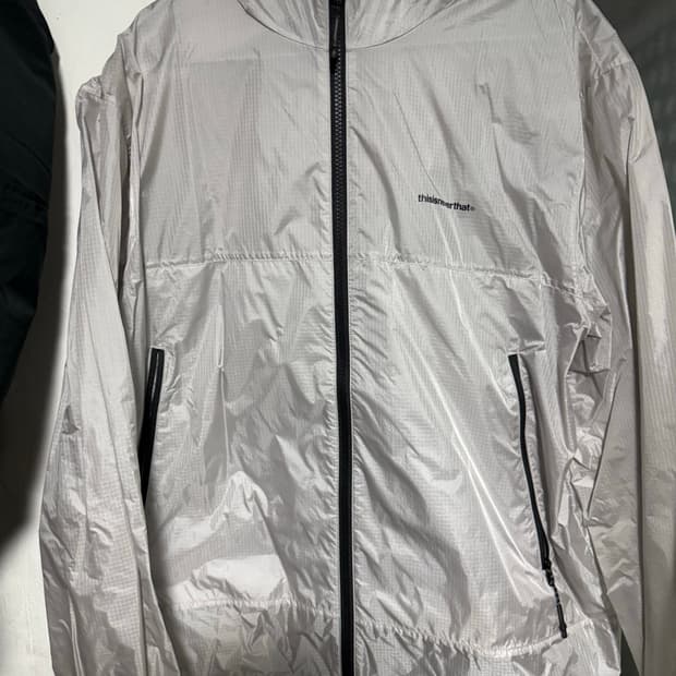 디즈이즈네버댓 바람막이