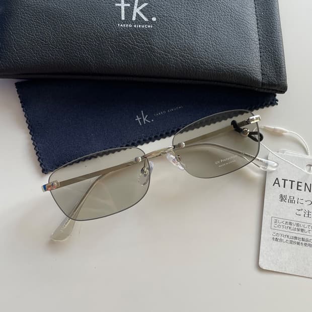 UV protection sunglasses 선글라스