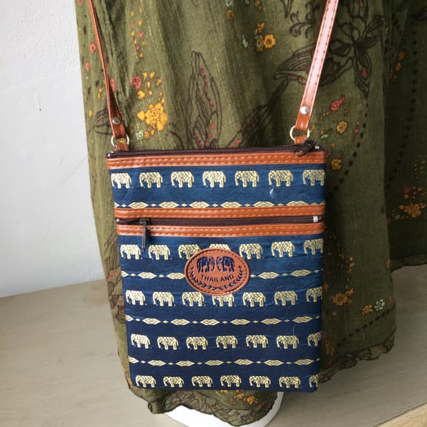 ethnic mood cross bag