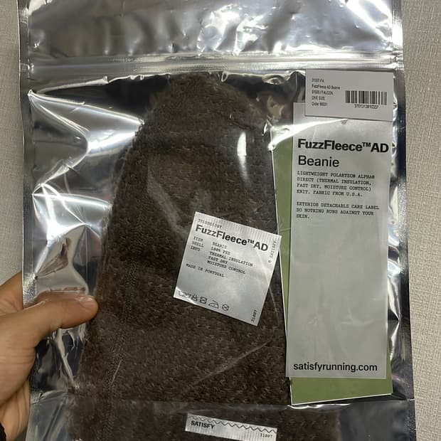 새티스파이 fuzz fleece 비니 팔콘 새상품