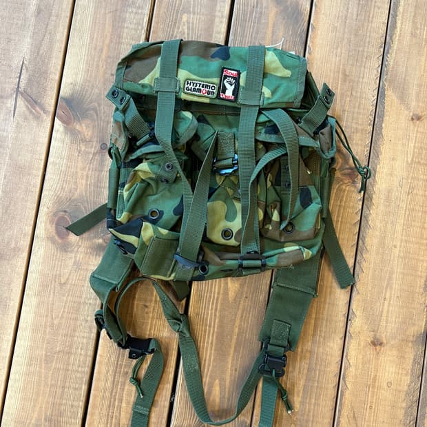 히스테릭글래머 아미 패치 백