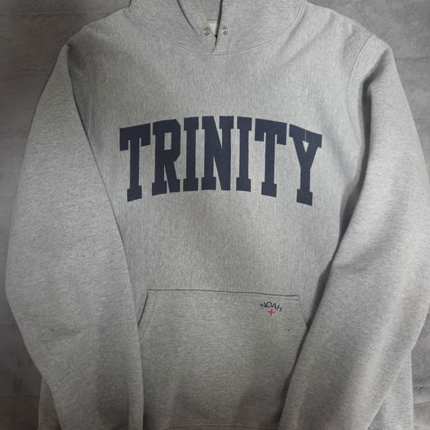 노아 Noah Trinity Hoodie