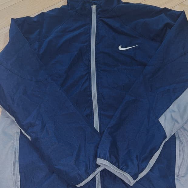 나이키 바람막이