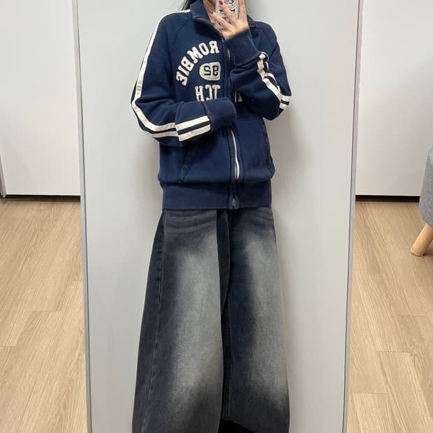 아베크롬비 아치로고 네이비 집업 자켓