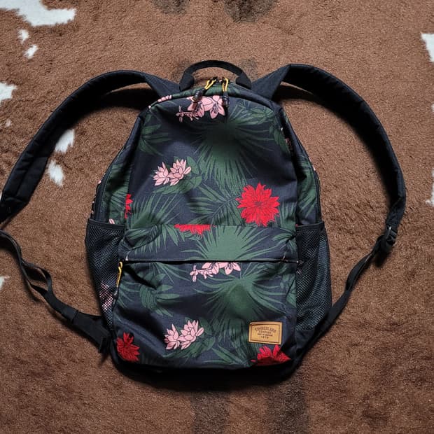 팀버랜드 플로럴 백팩(28*44) 새제품