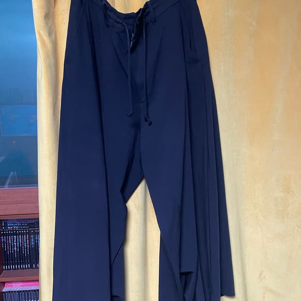 요지야마모토 카라스팬츠