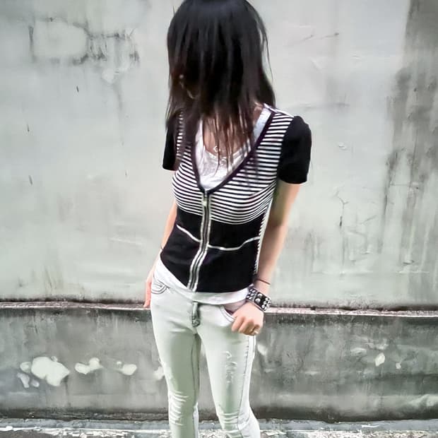 00's Striped Zip-Up Layered Tee