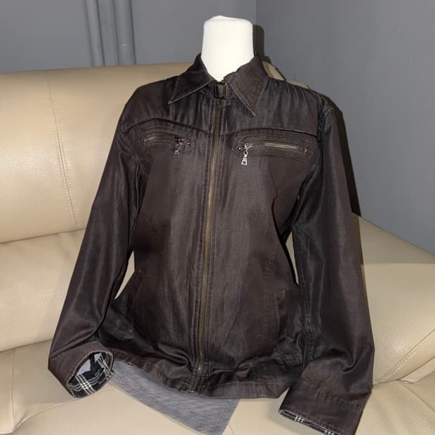 neck buckle zipper pocket jacket