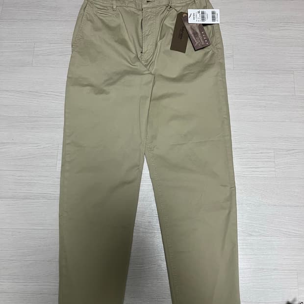 새상품 시리즈 면바지 32사이즈 베이지