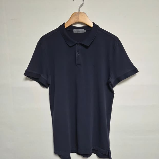 캘빈클라인CK 카라티셔츠 M사이즈 - T94