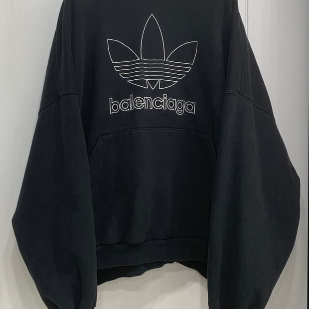 [3]발렌시아가X아디다스 후드티셔츠 블랙