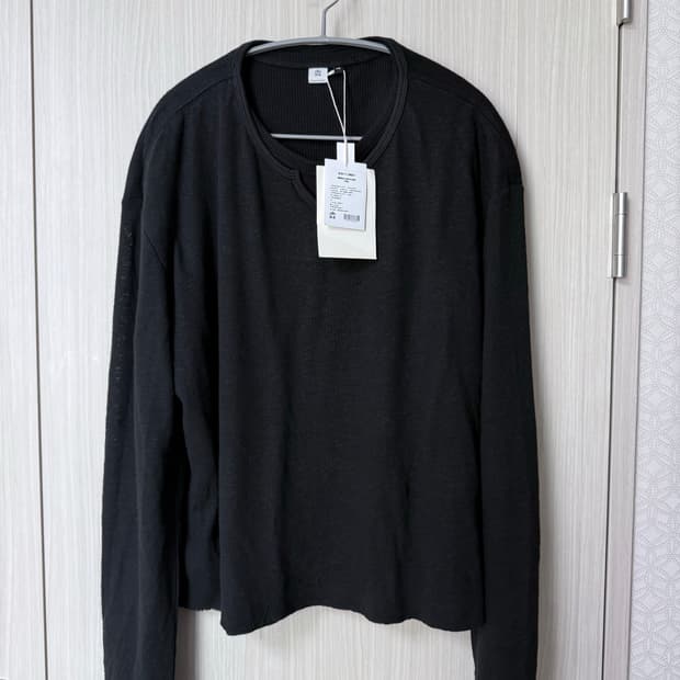 [4]폴리테루 25fw 루트넥 블랙