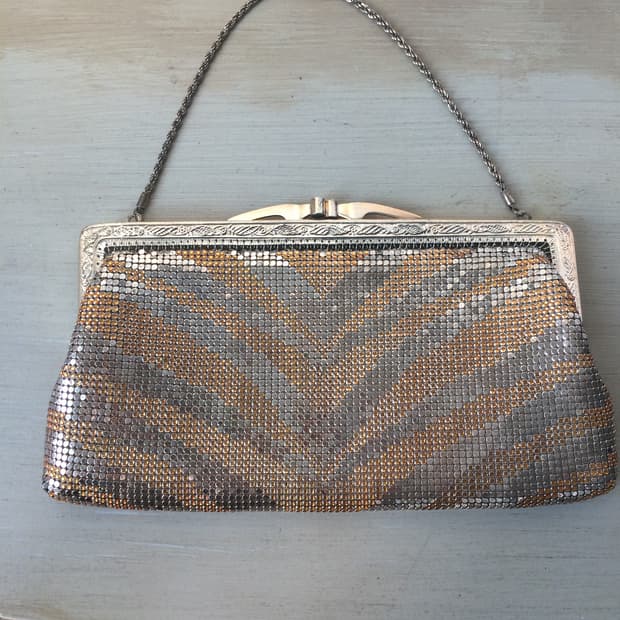 Beads hand bag