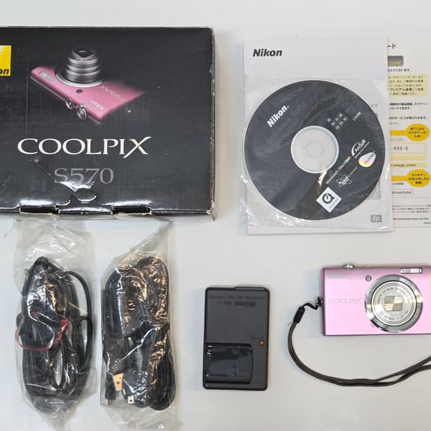 [풀박스+미품🩷]NIKON COOLPIX S570 핑크