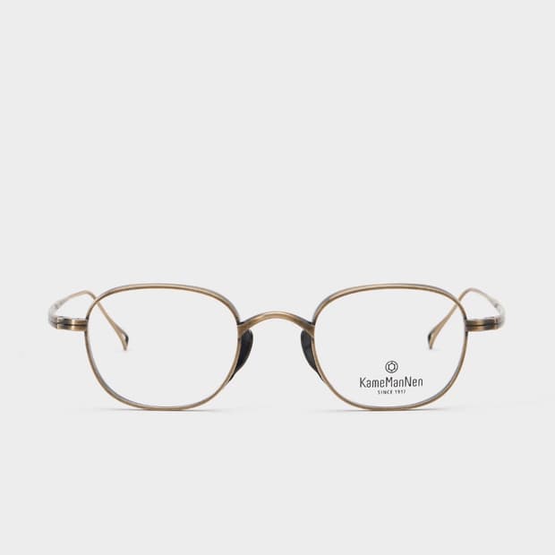 (46) 가메만넨 kmn114 AG