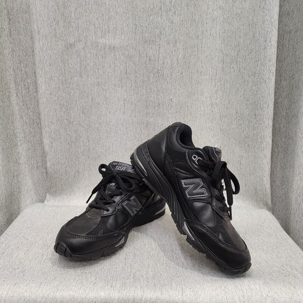 [새상품]뉴발란스 991 메이드 인 UK 블랙